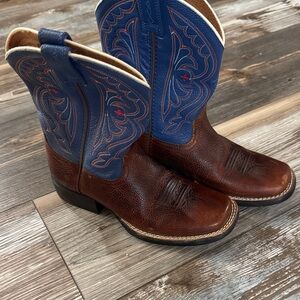 Ariat Kids' Western Boots in Brown and Blue